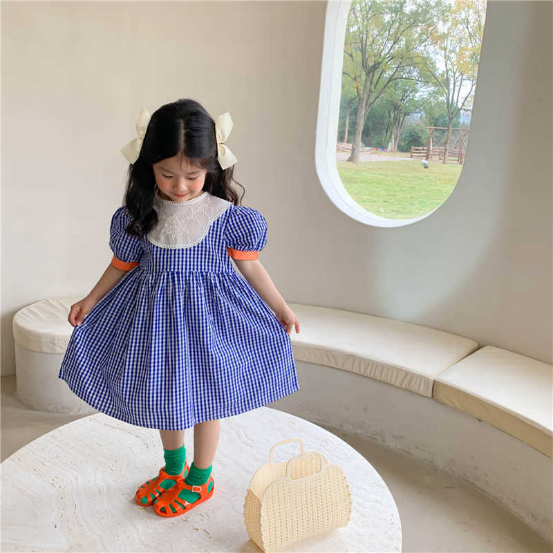 Summer baby girls plaid short sleeve dress patchwork lace collar casual princess dresses 210615, Blue
Summer baby girls plaid short sleeve dress patchwork lace collar casual princess dresses 210615, Blue