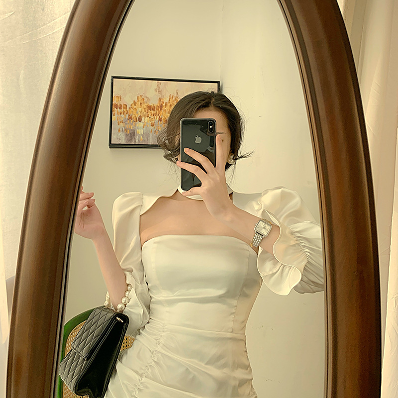 [EWQ] Spring Female Slim Elegante Hollow Out Strapless Solid Color Long Sleeve Patchwork Ruffles White Sheath Dress 8Y717 210423