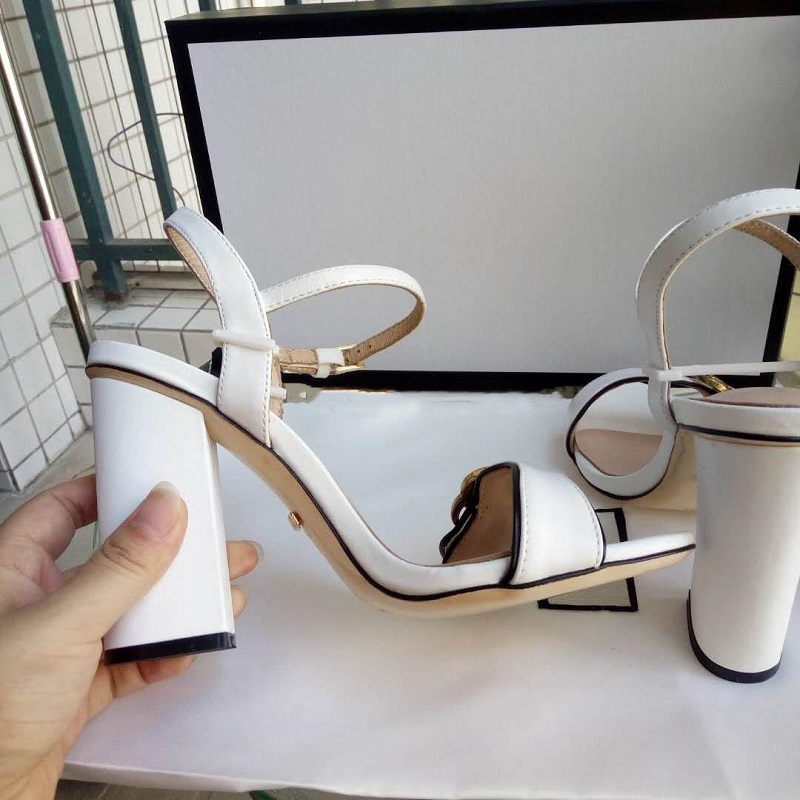 Luxury Designer Chunky High Heel Sexy Sandals white black Casual for women lady girls ladies Wedding Beach Outdoor Party leather Loafers Slingback Summer shoes 2021
Luxury Designer Chunky High Heel Sexy Sandals white black Casual for women lady girls ladies Wedding Beach Outdoor Party leather Loafers Slingback Summer shoes 2021