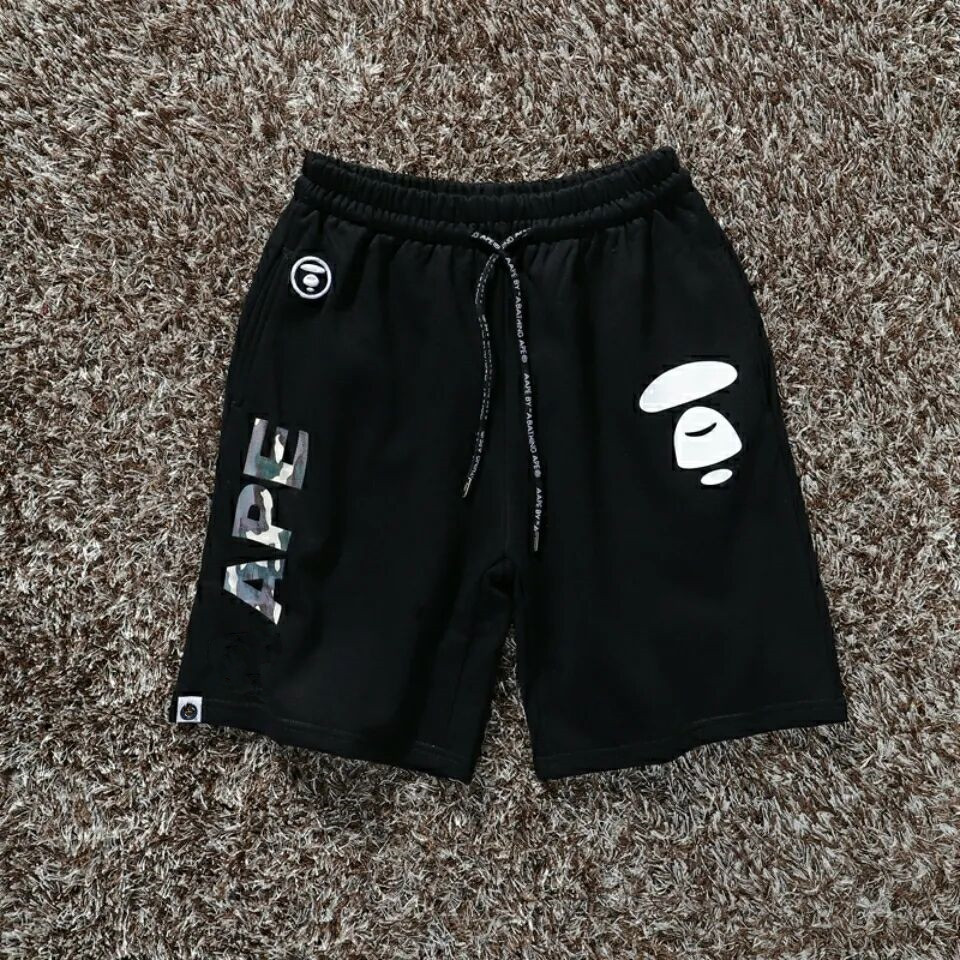 2021 European and American summer fashion brand men's and women's casual shorts lovers loose straight Capris sports pants guard underpants, White;black
2021 European and American summer fashion brand men's and women's casual shorts lovers loose straight Capris sports pants guard underpants, White;black