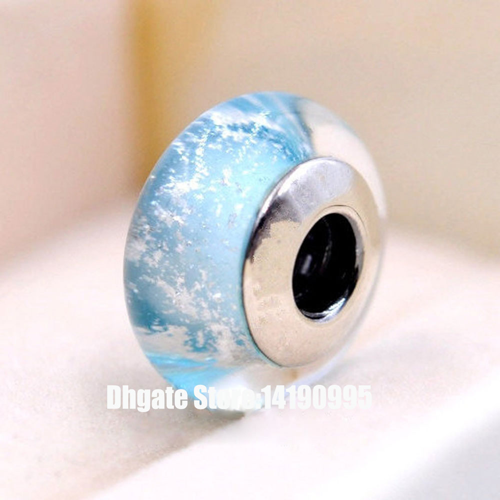 2pcs S925 Sterling Silver Murano Glass Light Blue Fluorescent Signature Color Beads Fit Pandora Style Charm Jewelry Bracelets & Necklaces
2pcs S925 Sterling Silver Murano Glass Light Blue Fluorescent Signature Color Beads Fit Pandora Style Charm Jewelry Bracelets & Necklaces