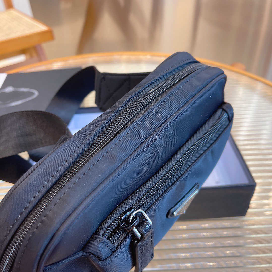 Pack Designers 6 Colors Waist Fanny Bags Classic Style Waterproof Fashion Cross Body Wallet Money Clip Men's Black Breast Bag running belt, White
Pack Designers 6 Colors Waist Fanny Bags Classic Style Waterproof Fashion Cross Body Wallet Money Clip Men's Black Breast Bag running belt, White