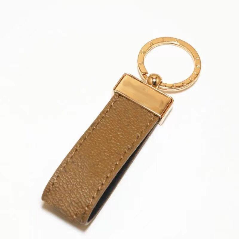 Maxi Dragonne Key chain Buckle lovers Car Keychain Handmade Leather Designers Keychains Men Women Bag Pendant Accessories