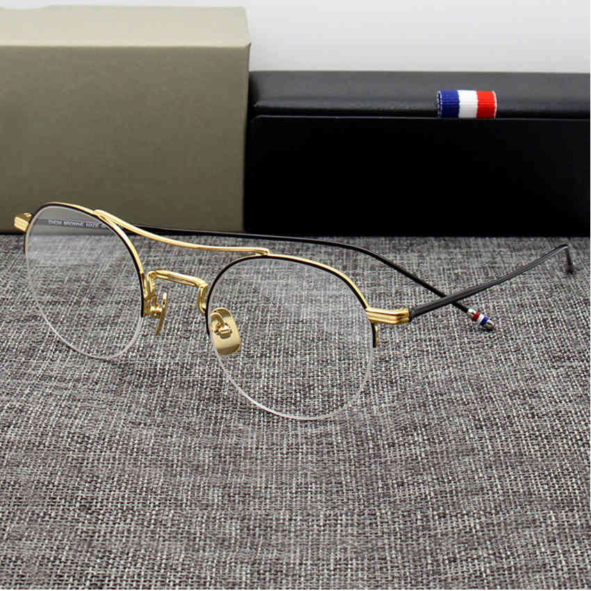 Thom Round Glasses Alloy Lightweight Eyeglasses Optical Prescription Glasses Frame Men Spectacle Women TB903 oculos de grau 210323
Thom Round Glasses Alloy Lightweight Eyeglasses Optical Prescription Glasses Frame Men Spectacle Women TB903 oculos de grau 210323