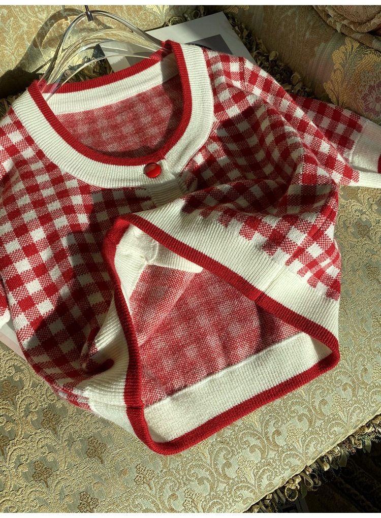 2021 Autumn Red White Plaid Short Women's Sweaters Designer Buttons Cardigans Milan Runway Sweater 72438, White;black
2021 Autumn Red White Plaid Short Women's Sweaters Designer Buttons Cardigans Milan Runway Sweater 72438, White;black