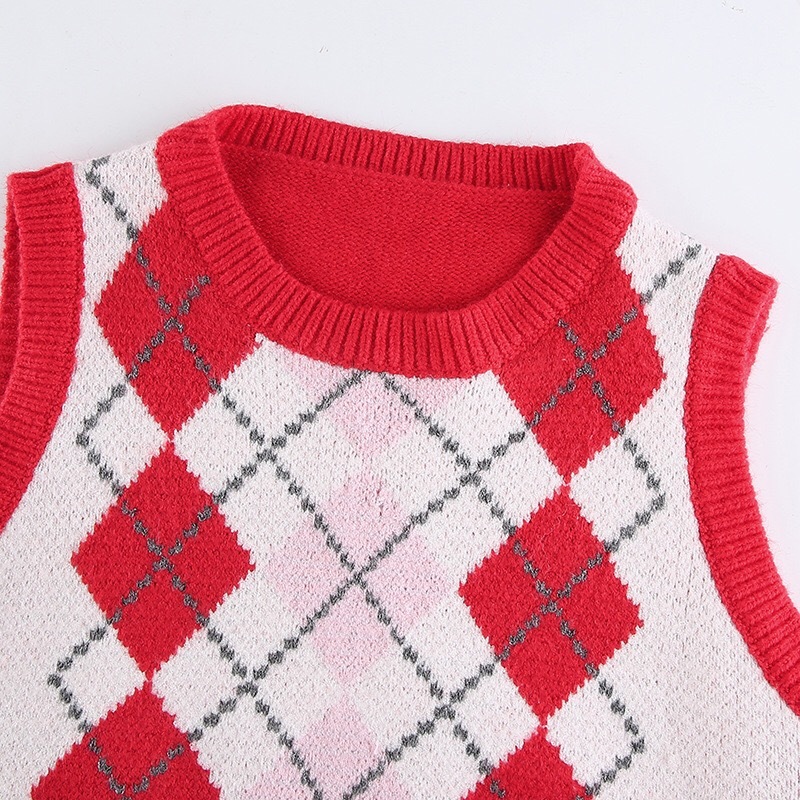 90s Red Argyle Plaid Knitted Sweater Vest Women Streetwear Preppy Style Korean Clothing Striped O Neck Tank Top Y2K Knitwear 210429