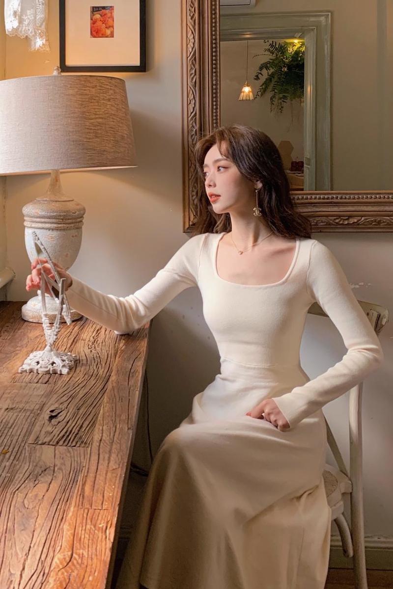 Temperament Dress Autumn and Winter Gentle Style To Wear Square Neck Knitted Sweater Base Long Skirt 210429, Black
Temperament Dress Autumn and Winter Gentle Style To Wear Square Neck Knitted Sweater Base Long Skirt 210429, Black