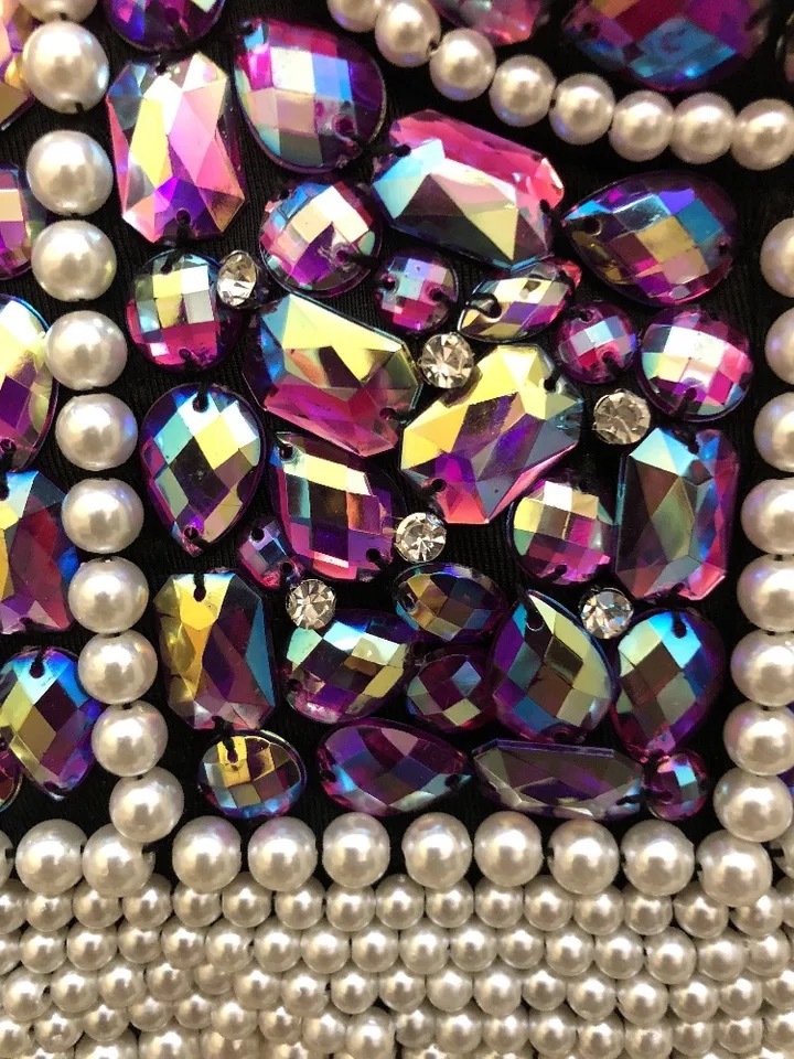 Sexy pearl beading Squined Top Rave Festival Glitter Bustier Silver Tank Party Night Club Handmade Vest Diamond Bra 210421