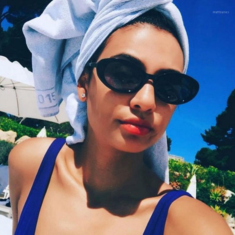 Sunglasses 2021 Vintage Cat Eye Women Luxury Small Oval Sun Glasses Retro Black Red Ladies MN3283
Sunglasses 2021 Vintage Cat Eye Women Luxury Small Oval Sun Glasses Retro Black Red Ladies MN3283