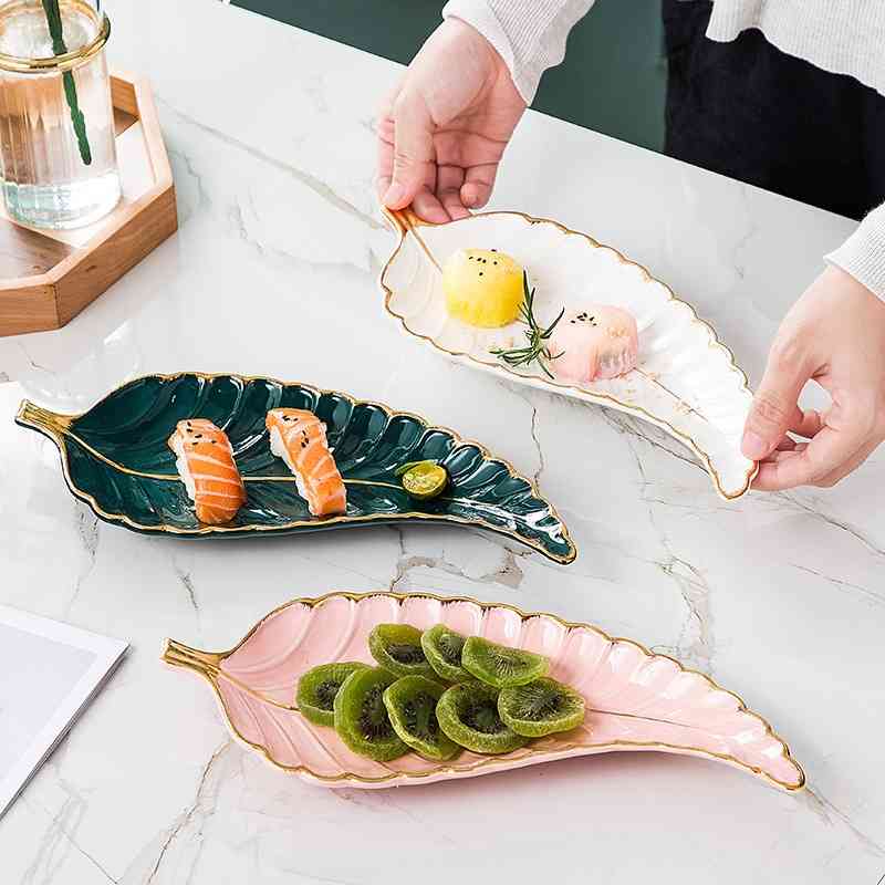 Nordic style Phnom Penh jewelry ceramic Trinket storage sushi leaf fashion snack plate
Nordic style Phnom Penh jewelry ceramic Trinket storage sushi leaf fashion snack plate