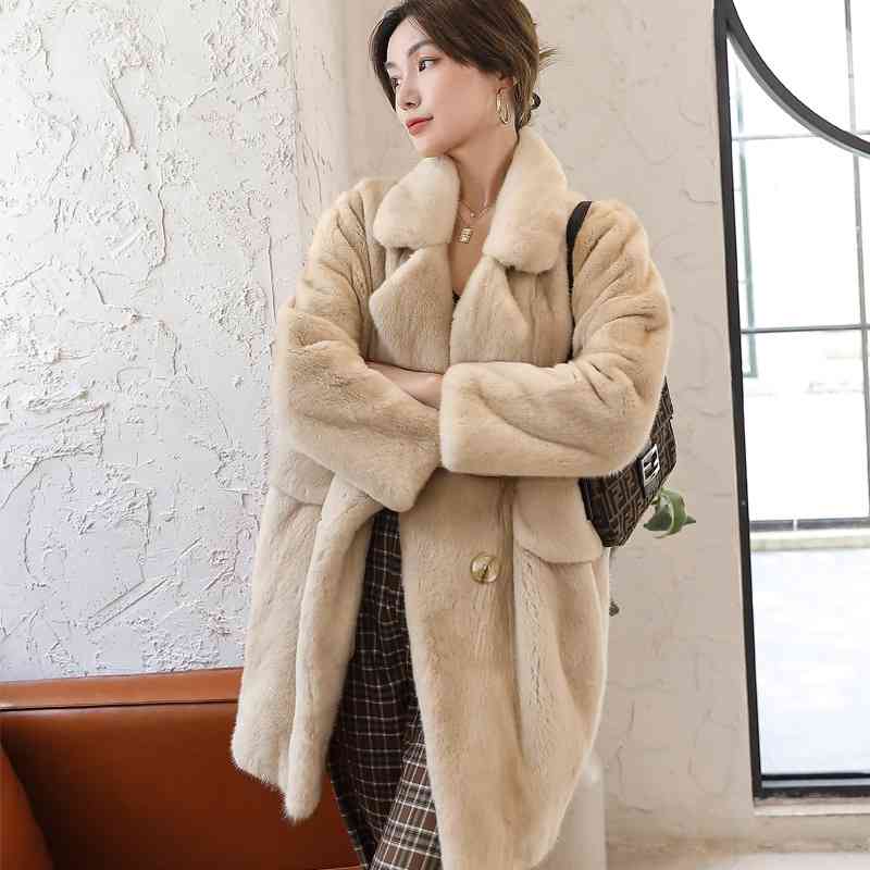 2012 winter Korean temperament velvet real fur Lapel hooded long sleeve mink coat women, Beige
2012 winter Korean temperament velvet real fur Lapel hooded long sleeve mink coat women, Beige