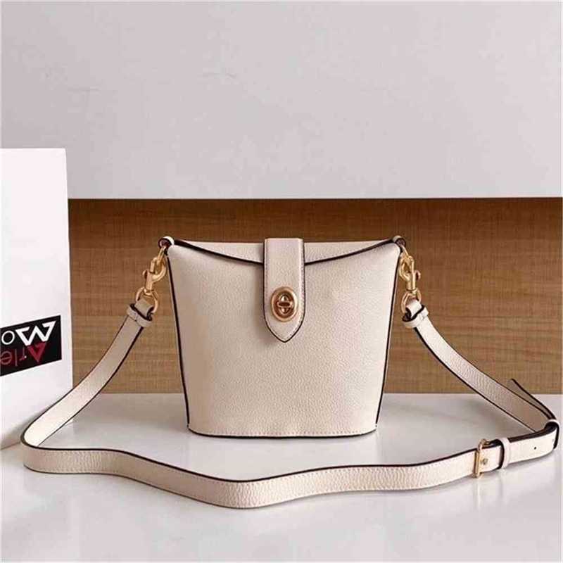 Hanghhangbag Luxury Designer Fashion Hand Handbag Handbags Backpack Wallet Purse Shoulder Crossbody Tote Bags Mini Bag family's carryin
Hanghhangbag Luxury Designer Fashion Hand Handbag Handbags Backpack Wallet Purse Shoulder Crossbody Tote Bags Mini Bag family's carryin
