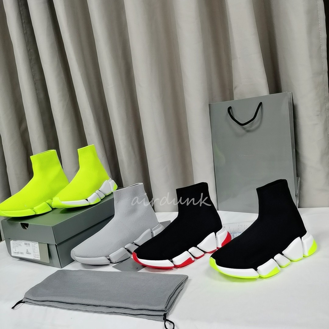 Men Women Designers Socks Casual Shoes speed Trainer 2.0 Fashion Flat Sock Boots Sneaker Sneakers Runner Trainers clearsole fluo, I need look other product
Men Women Designers Socks Casual Shoes speed Trainer 2.0 Fashion Flat Sock Boots Sneaker Sneakers Runner Trainers clearsole fluo, I need look other product