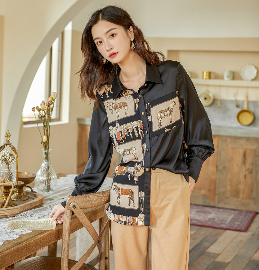 Horse Print Womens Tops And Blouses Long Sleeve Button Up Shirt Black Casual Spring Clothes 210427