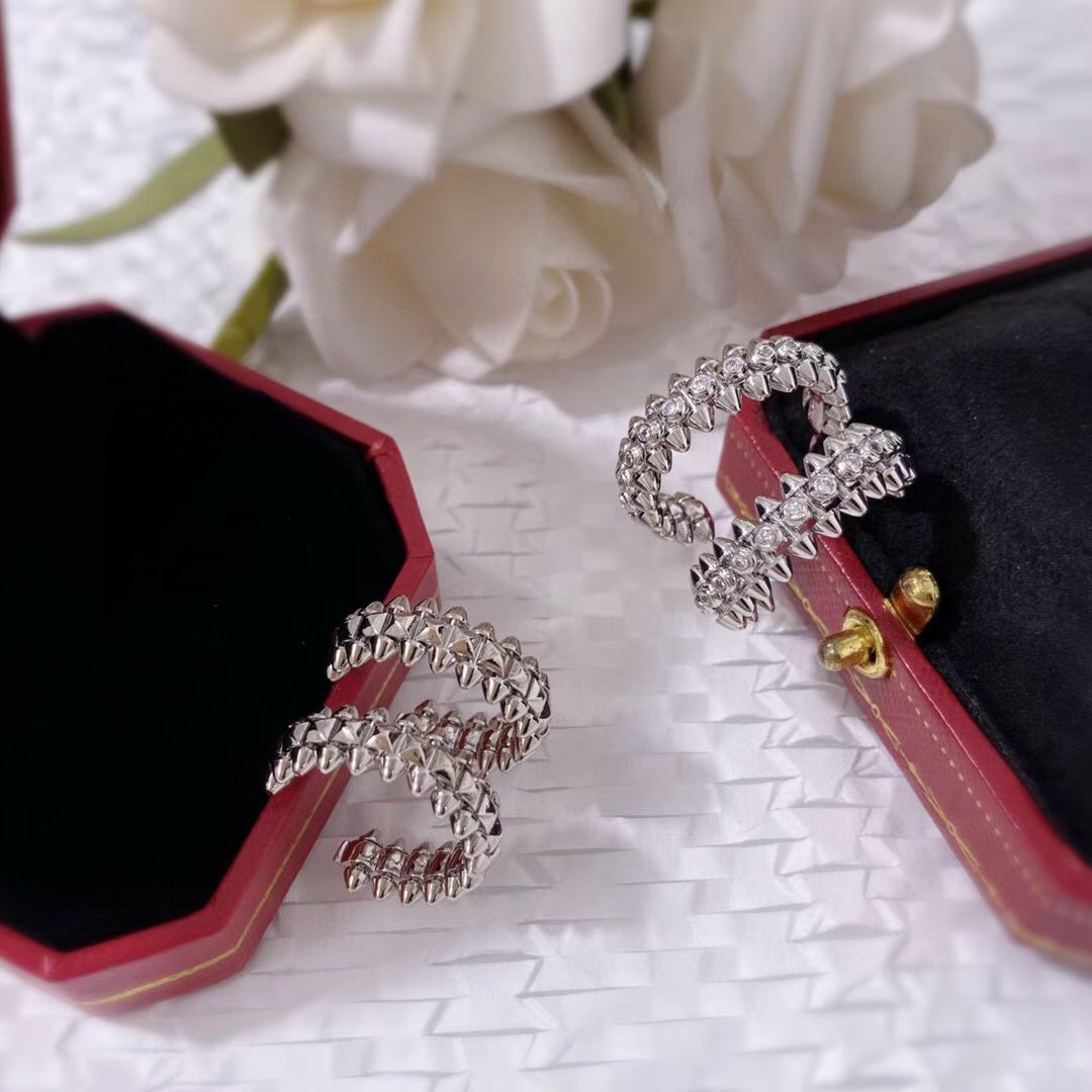 Luxury quality Charm small half round shape drop earring with diamond and no in three colors plated for women wedding jewelry gift have stamp PS7505
