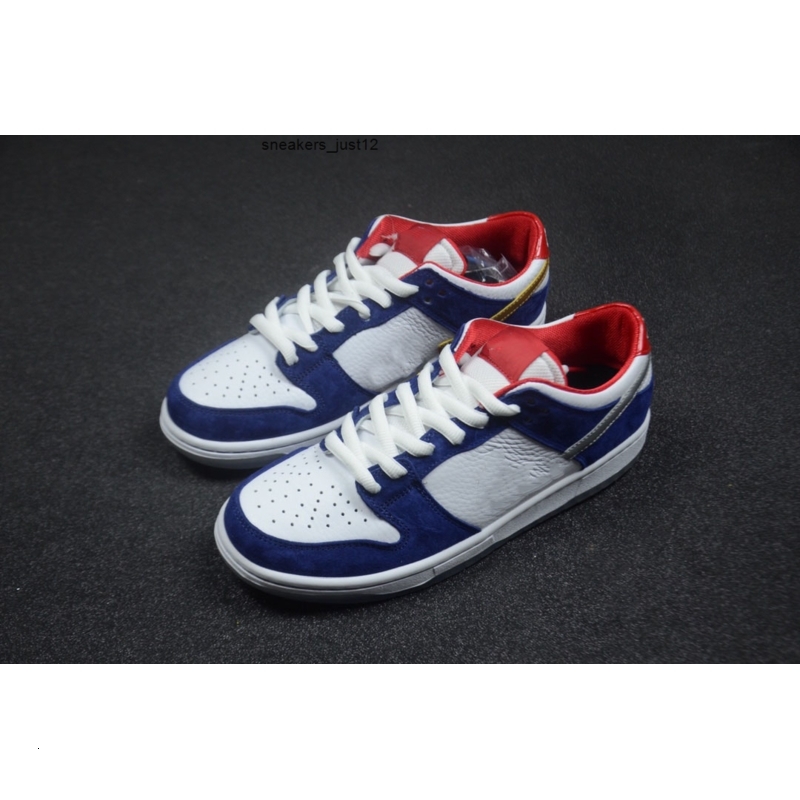 2021 Dunk Men Women Running Shoes Low Pro QS Ishod Wair Royal Blue University Red Fashion Trainers luxurys Designer Sneakers With Box
2021 Dunk Men Women Running Shoes Low Pro QS Ishod Wair Royal Blue University Red Fashion Trainers luxurys Designer Sneakers With Box