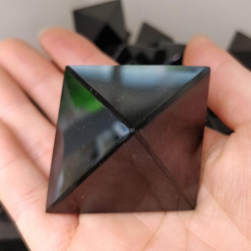 Decorative Objects & Figurines Natural Black Obsidian Quartz Crystal Octahedron Dr Stone Polyhedron Ornament Witchcraft Accessories Mineral
Decorative Objects & Figurines Natural Black Obsidian Quartz Crystal Octahedron Dr Stone Polyhedron Ornament Witchcraft Accessories Mineral