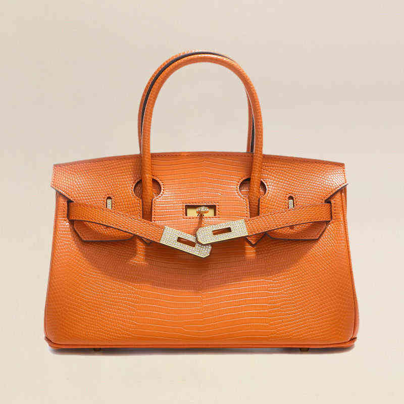 Cross Border Foreign Trade Lizard Leather Handbag Horizontal Platinum Bag Diamond Inlaid Hardware Women's Single Shoulder, Sky blue
Cross Border Foreign Trade Lizard Leather Handbag Horizontal Platinum Bag Diamond Inlaid Hardware Women's Single Shoulder, Sky blue