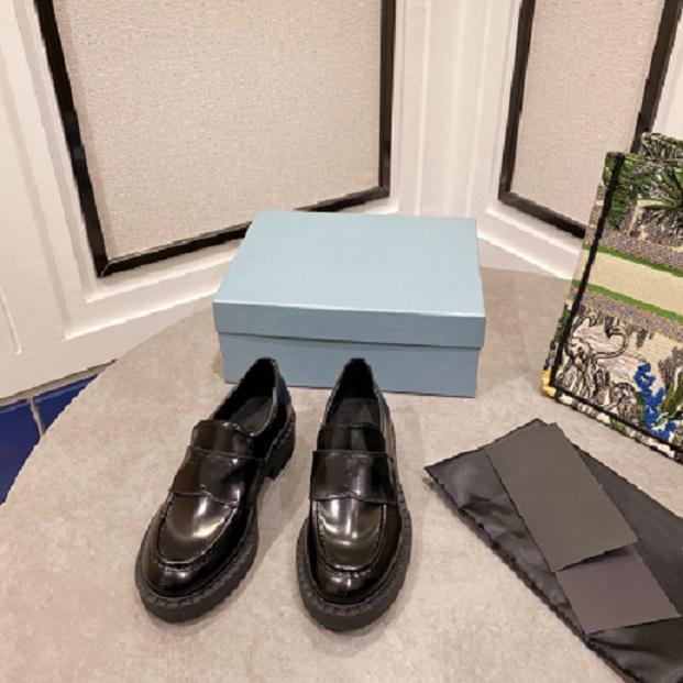 2021 Luxury Dress Love Women's Shoes High Quality Joker Black and White 35-42 Size Contains Boxes Brand designer
2021 Luxury Dress Love Women's Shoes High Quality Joker Black and White 35-42 Size Contains Boxes Brand designer