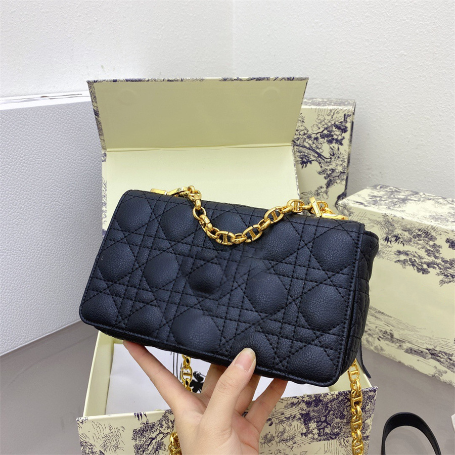 2021 New Luxurys Designers Bags Handbag Chain Crossbody Bag Women Shoulder Bags fashion Wallet Backpack Tote Card Holders High Quality with Box, White+logo
2021 New Luxurys Designers Bags Handbag Chain Crossbody Bag Women Shoulder Bags fashion Wallet Backpack Tote Card Holders High Quality with Box, White+logo