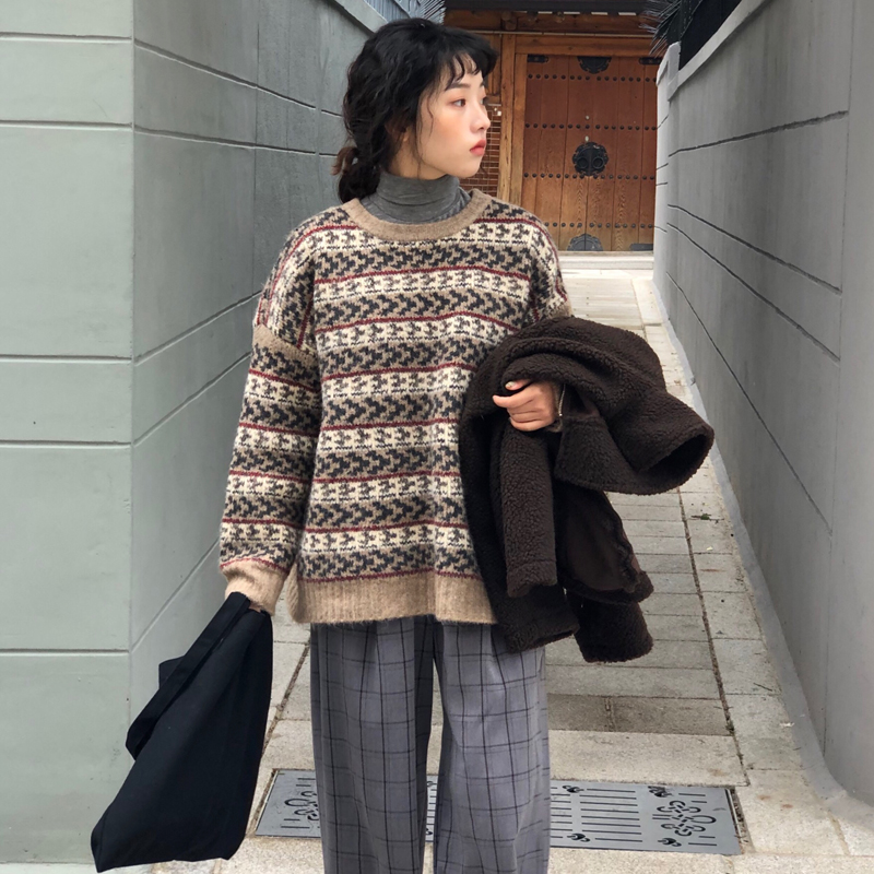 3 colors spring and autumn vintage style loose o neck knitted sweaters womens sweaters and pullovers (C8532), White;black
3 colors spring and autumn vintage style loose o neck knitted sweaters womens sweaters and pullovers (C8532), White;black