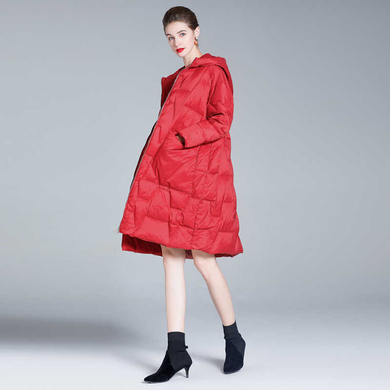   Winter Lightweight Down Jacket Women Oversized Thick Warm Batwing Long Coat Female Loose Doudoune Ultra Light Parkas 211018