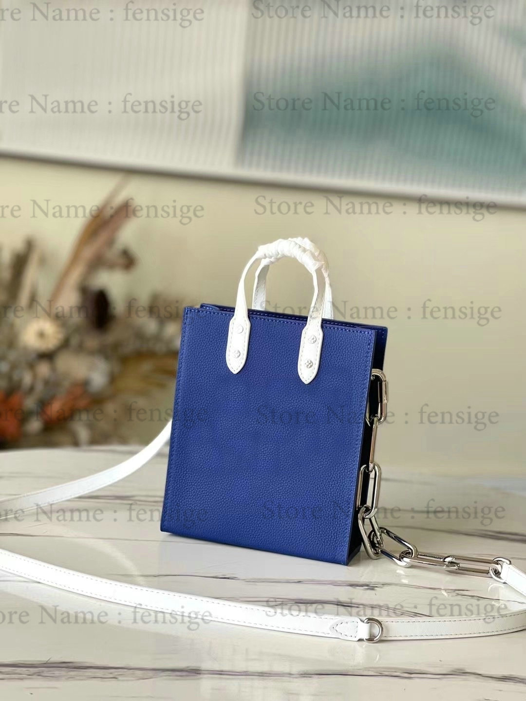 M80841 Sac Plat XS Tote Everyday Bag Music Score Organ package Blue Leather Handbag Designer Canvas Men Shoulder Bags Purse, Others
M80841 Sac Plat XS Tote Everyday Bag Music Score Organ package Blue Leather Handbag Designer Canvas Men Shoulder Bags Purse, Others