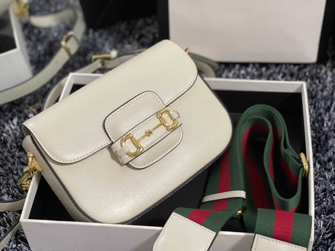 Hanghhangbag Women S Mini Luxurys Designers Bags 2021 designer Womens handbags Purses Crossbody Bag Wallet Handbag Louisbags_18 1955 Saddle
Hanghhangbag Women S Mini Luxurys Designers Bags 2021 designer Womens handbags Purses Crossbody Bag Wallet Handbag Louisbags_18 1955 Saddle