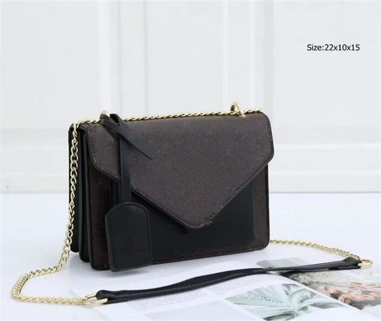 Handbag Top quality Genuine Leather Fashion Crossbody bag Metal chain Handbags Flip cover wallet purse diagonal women Shoulder Bags Novelty18
Handbag Top quality Genuine Leather Fashion Crossbody bag Metal chain Handbags Flip cover wallet purse diagonal women Shoulder Bags Novelty18
