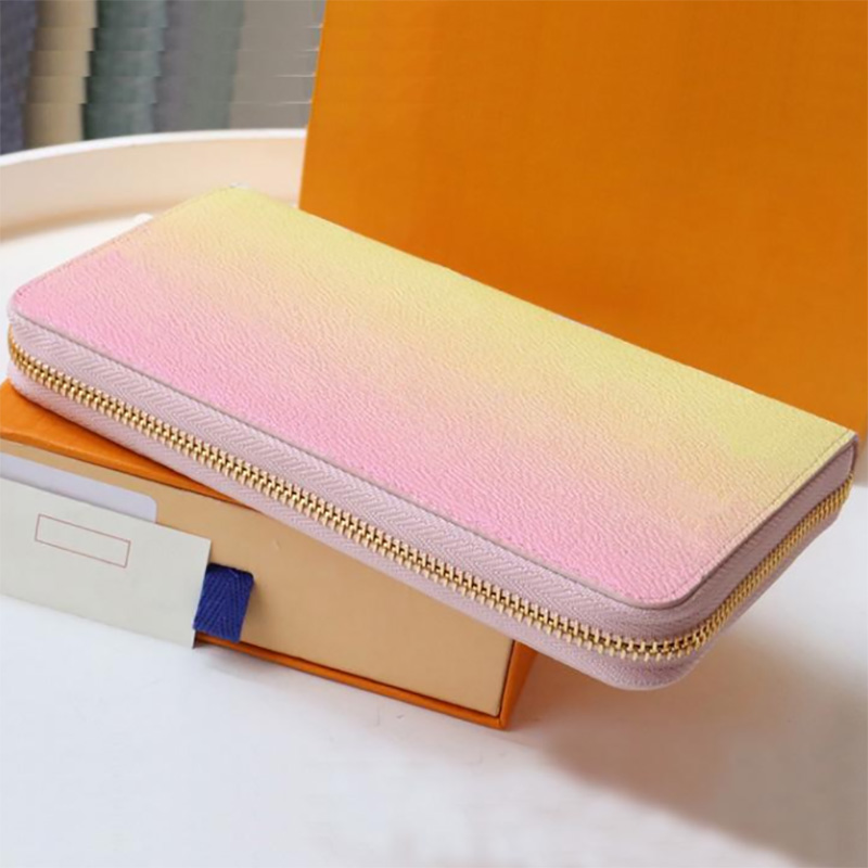 2021 Classic woman wallet purse women original box high quality fashion designer wallets purses handbag man tote bags, Blue
2021 Classic woman wallet purse women original box high quality fashion designer wallets purses handbag man tote bags, Blue
