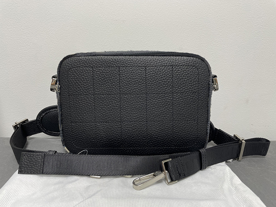 Handbag Crossbody Bags postman camera kit oblique The shape is exquisite Leather Shoulder safari messenger This charming handbags
Handbag Crossbody Bags postman camera kit oblique The shape is exquisite Leather Shoulder safari messenger This charming handbags