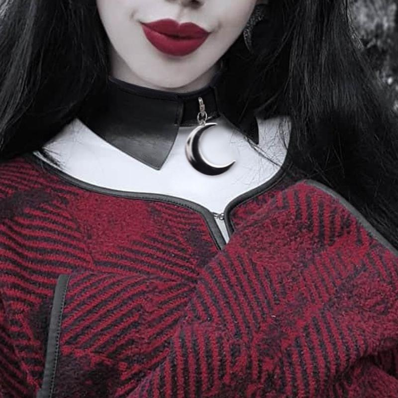 Neck Ties PU Leather Choker Moom Pendant Bondage Gothic Cosplay Women Belt Necklace Punk Sexy Jewelry Black Charm, Blue;purple
Neck Ties PU Leather Choker Moom Pendant Bondage Gothic Cosplay Women Belt Necklace Punk Sexy Jewelry Black Charm, Blue;purple