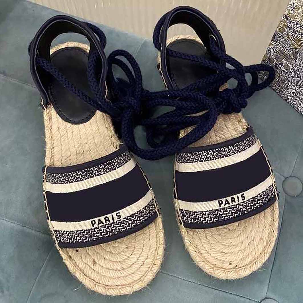 Sandals Flat Bottom Ashion Women Summer Flats Ankle High Boots Gladiator Women Casual Flats Shoes Designer Ladies Beach Roman Sandals
Sandals Flat Bottom Ashion Women Summer Flats Ankle High Boots Gladiator Women Casual Flats Shoes Designer Ladies Beach Roman Sandals