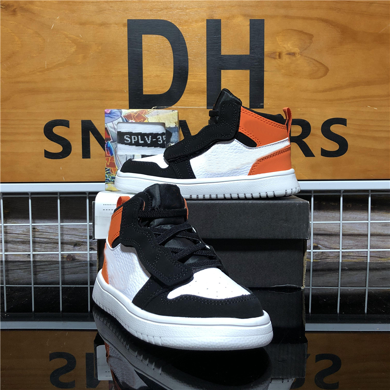 Top Quality Jumpman 1 Low High Baby Kids Basketball Shoes Travis Scotti Obsidian Chicago Boy Girls Children Toddler Sport Trainer Sneaker With Box Size 22-35 EUR, Customize
Top Quality Jumpman 1 Low High Baby Kids Basketball Shoes Travis Scotti Obsidian Chicago Boy Girls Children Toddler Sport Trainer Sneaker With Box Size 22-35 EUR, Customize