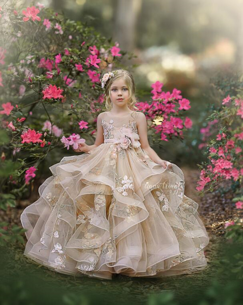 Cute 2021 Flower Girls' Dresses Jewel Neck Lace Appliques Tiered Skirts Girls Pageant Dress A Line Kids Birthday Gowns, Blue
Cute 2021 Flower Girls' Dresses Jewel Neck Lace Appliques Tiered Skirts Girls Pageant Dress A Line Kids Birthday Gowns, Blue