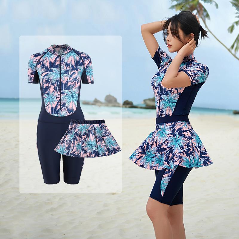 One Piece With Skirt Sport Swimsuit Surfing Suits Short Sleeves Beach Wear Women Summer Bathing One-Piece
One Piece With Skirt Sport Swimsuit Surfing Suits Short Sleeves Beach Wear Women Summer Bathing One-Piece