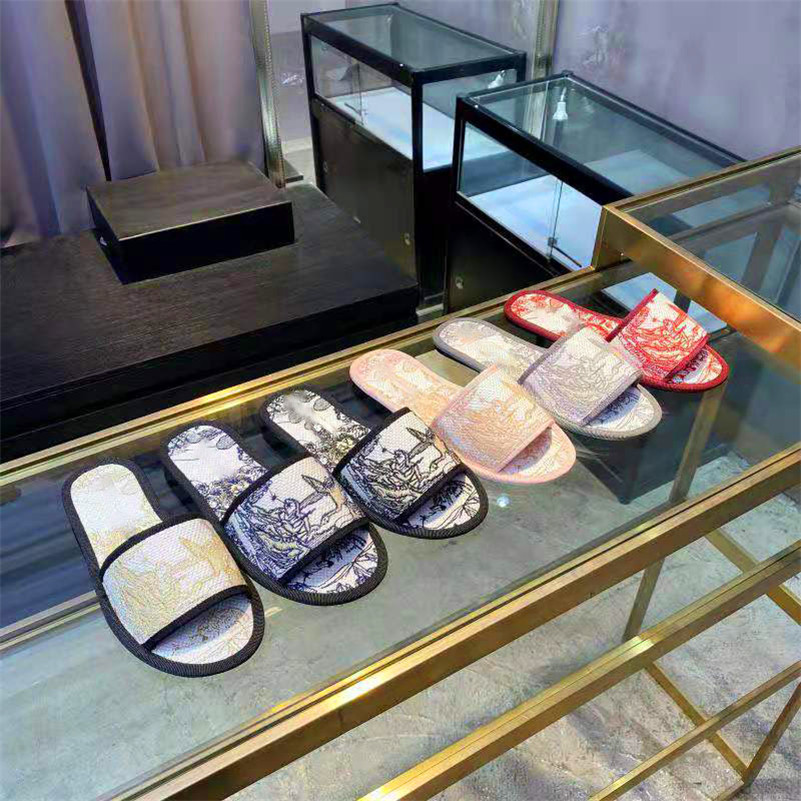 2021 Designer Brand Womens Slippers Fashion Floral Sandals Embroidery Letter Slide Slipper Luxury Ladies Striped Flat Sandal With Box Size35-42
2021 Designer Brand Womens Slippers Fashion Floral Sandals Embroidery Letter Slide Slipper Luxury Ladies Striped Flat Sandal With Box Size35-42