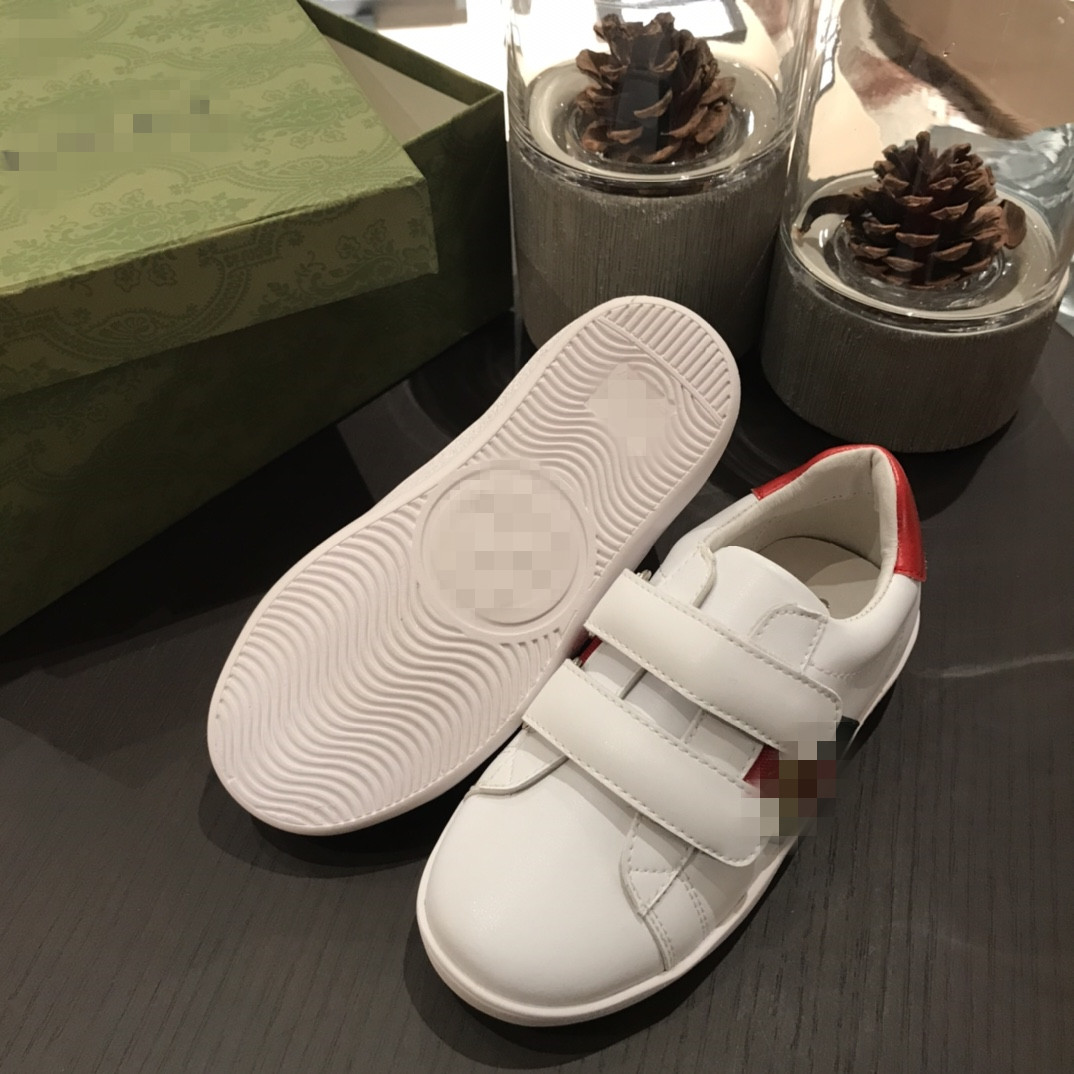 Kids Designer Sneakers Luxury Pattern Skateboard Shoes Fashion Leather Cartoon Printing Babys First Walkers Girls Boys with Box 
Kids Designer Sneakers Luxury Pattern Skateboard Shoes Fashion Leather Cartoon Printing Babys First Walkers Girls Boys with Box