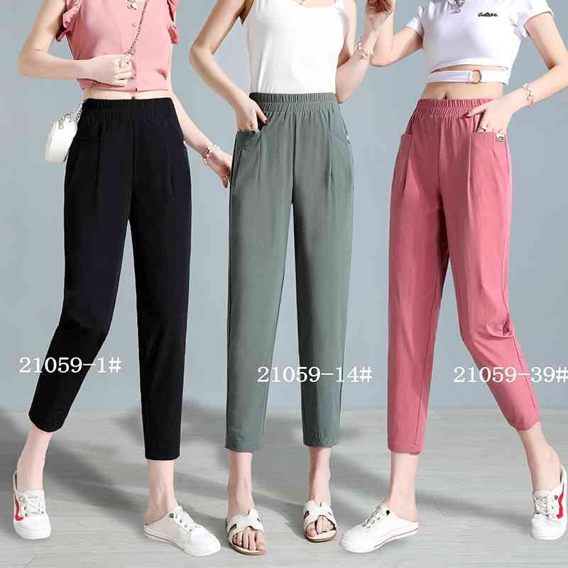 Sisiwo 2021 high waist comfortable Harem Pants temperament commuter loose Capris lightweight quick dry cool pants, Black
Sisiwo 2021 high waist comfortable Harem Pants temperament commuter loose Capris lightweight quick dry cool pants, Black