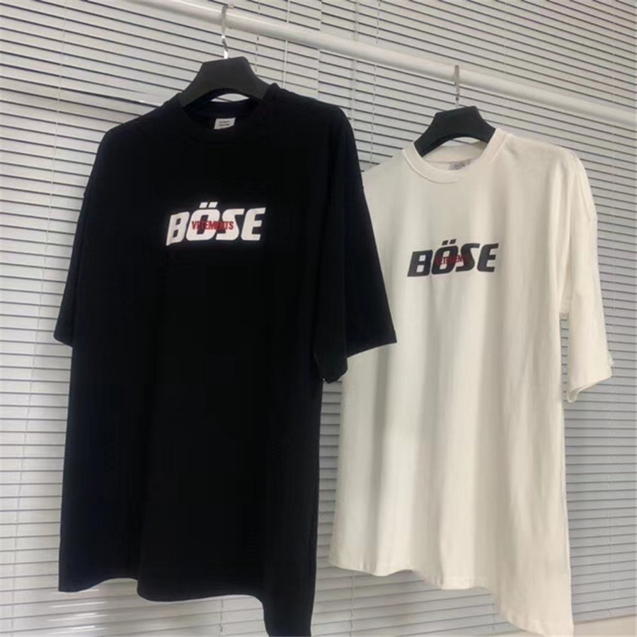 Men Women Streetwear Red Logo Embroidery T-shirt Casual Oversize VTM T Shirt Cotton Fashion Vetements Tops Tee
Men Women Streetwear Red Logo Embroidery T-shirt Casual Oversize VTM T Shirt Cotton Fashion Vetements Tops Tee