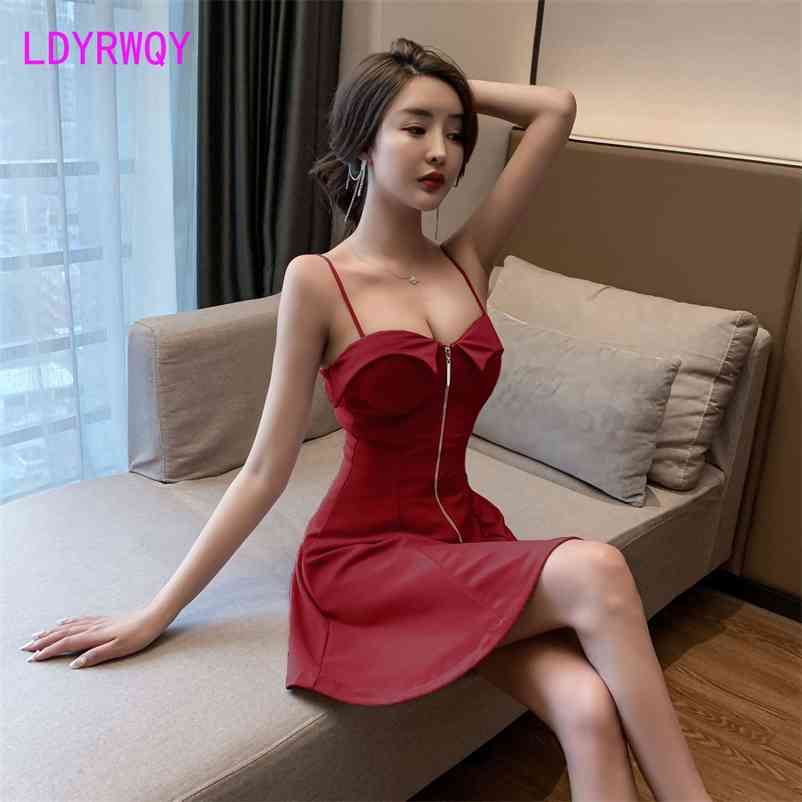 Nightclub women' fashion temperament low-chested sling high waist show thin back technician sexy dress 210603, Burgundy