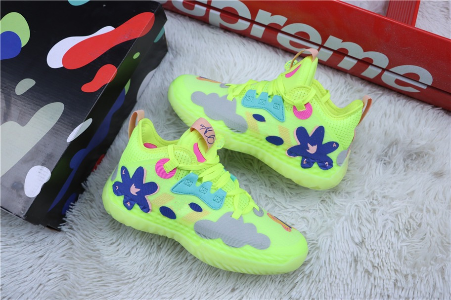 Harden Vol.5 Gca sports shoes inspiration for generating traction comes from the actions of James #FY2118 Fluorescent green gray sneakers With Box
Harden Vol.5 Gca sports shoes inspiration for generating traction comes from the actions of James #FY2118 Fluorescent green gray sneakers With Box
