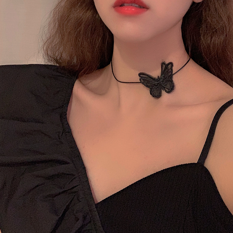 Women Lace Butterfly Pendant Necklace Ladies Chain Clavicle Choker Collar Chunky Short Necklace Jewlery J0312
Women Lace Butterfly Pendant Necklace Ladies Chain Clavicle Choker Collar Chunky Short Necklace Jewlery J0312