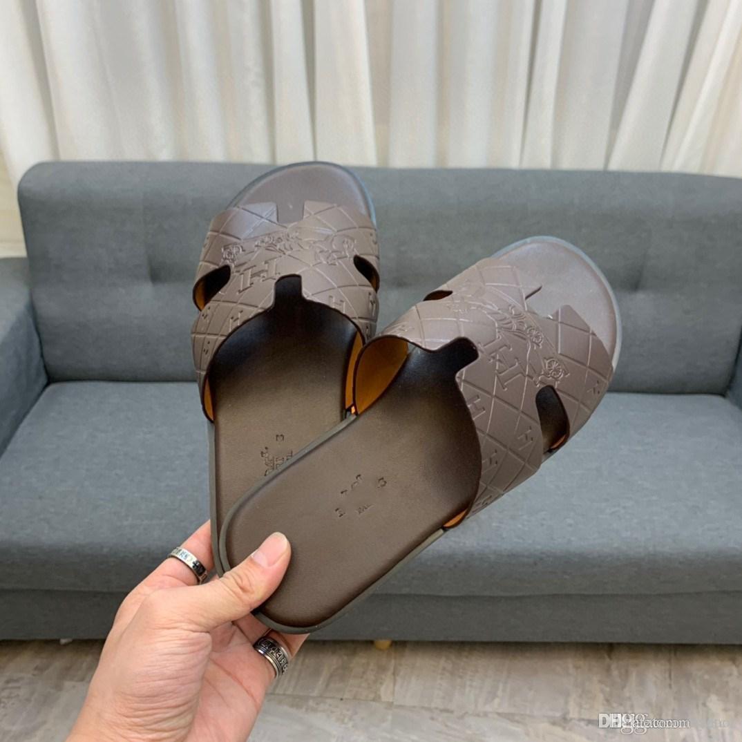 MEN Slippers Big Sizes 46 LUXURY DESIGNER MENS SHOES Casual SUMMER Beach Sandals home indoor Slippers 2020 trend Black White Slides for MEN, #01
MEN Slippers Big Sizes 46 LUXURY DESIGNER MENS SHOES Casual SUMMER Beach Sandals home indoor Slippers 2020 trend Black White Slides for MEN, #01