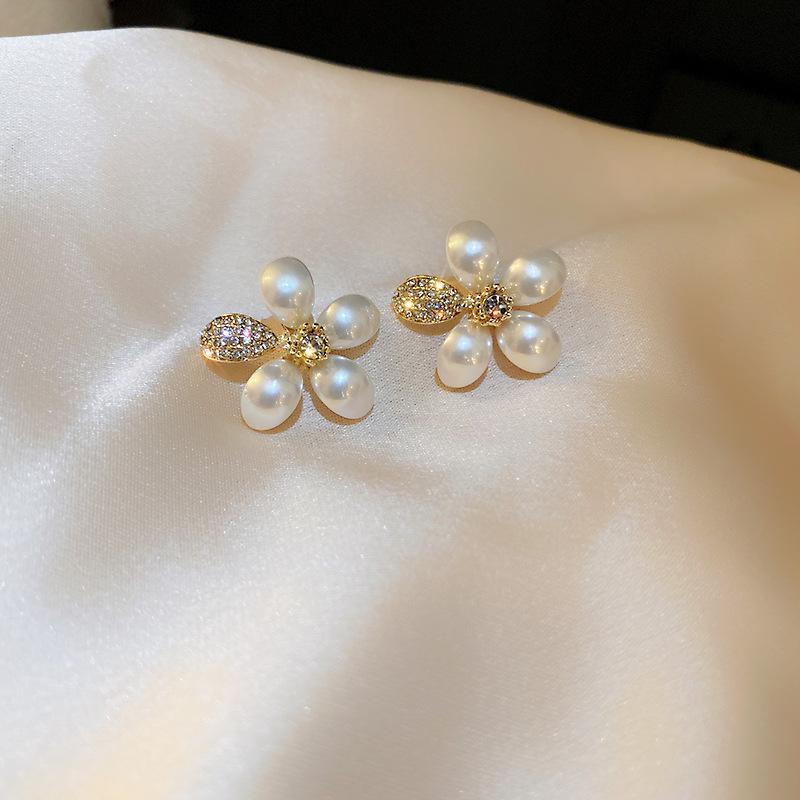 Dangle & Chandelier 2021 Fashion Fresh Pearl Flowers Drop Earrings Jewelry Contracted Korean Lovely Trend Elegant Women
Dangle & Chandelier 2021 Fashion Fresh Pearl Flowers Drop Earrings Jewelry Contracted Korean Lovely Trend Elegant Women