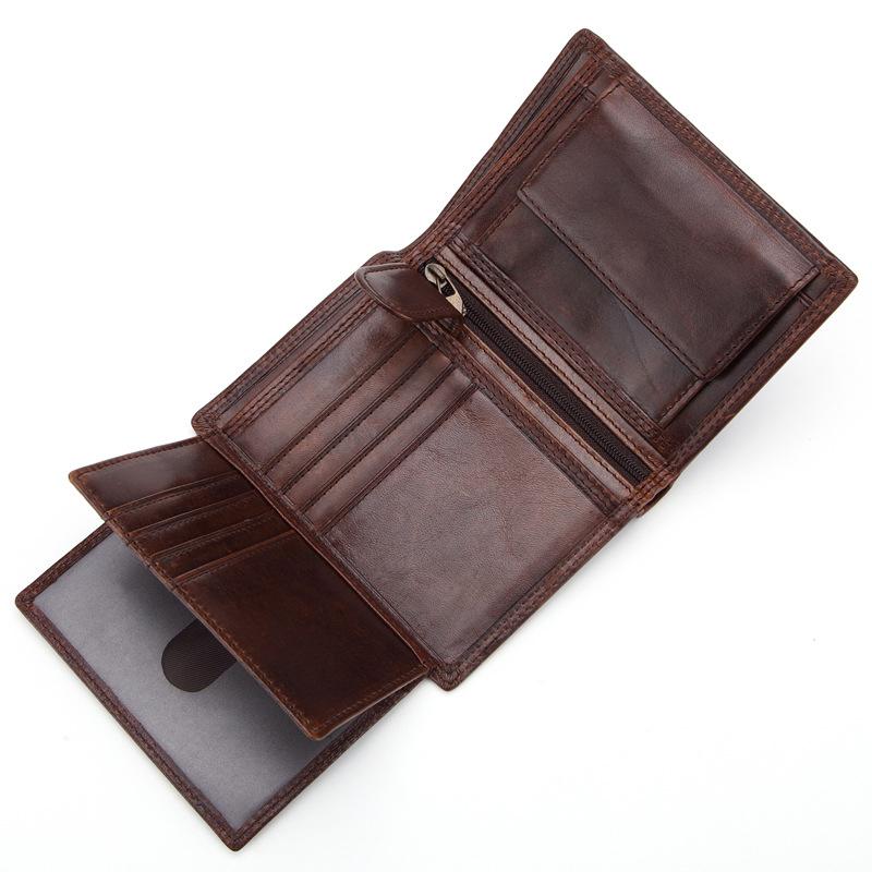 Classic Men's Casual Wallet Made from 100% Real Cow Leather  Perfect Size for Daily Use