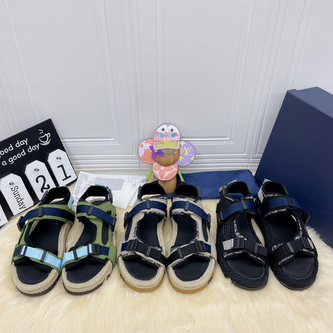 2021 straw woven Velcro open-toed sandals for men and women with the same hemp rope retro casual couple old shoes, Black
2021 straw woven Velcro open-toed sandals for men and women with the same hemp rope retro casual couple old shoes, Black