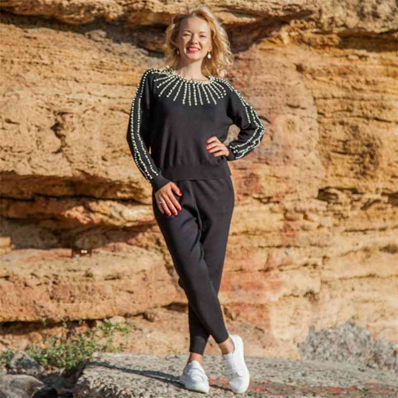 Autumn Winter Sweaters Pants Set Beading Knitted Pullover Tops + Tousers 2 Piece Tracksuits Women's Christmas Clothing 210602, Green
Autumn Winter Sweaters Pants Set Beading Knitted Pullover Tops + Tousers 2 Piece Tracksuits Women's Christmas Clothing 210602, Green
