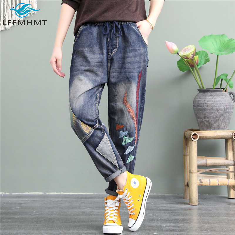 Women Spring Autumn Fashion Loose Casual Denim Jeans Office Lady Elastic Waist Embroidered Harem Pants Female Baggy Trouser H0908