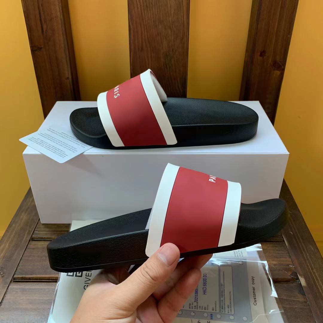 2021 Designer Slippers New r Luxury Slides Men Summer Rubber Sandals Beach Slide Fashion Scuffs Slipper Indoor Shoes with BOX size36-45, Black
2021 Designer Slippers New r Luxury Slides Men Summer Rubber Sandals Beach Slide Fashion Scuffs Slipper Indoor Shoes with BOX size36-45, Black